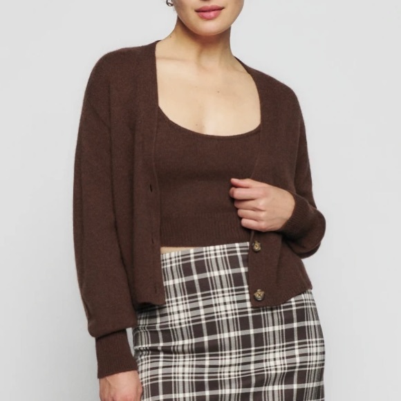 Reformation Sweaters - NWT Reformation Varenne Cashmere Tank and Cardi Set in Brown Size S